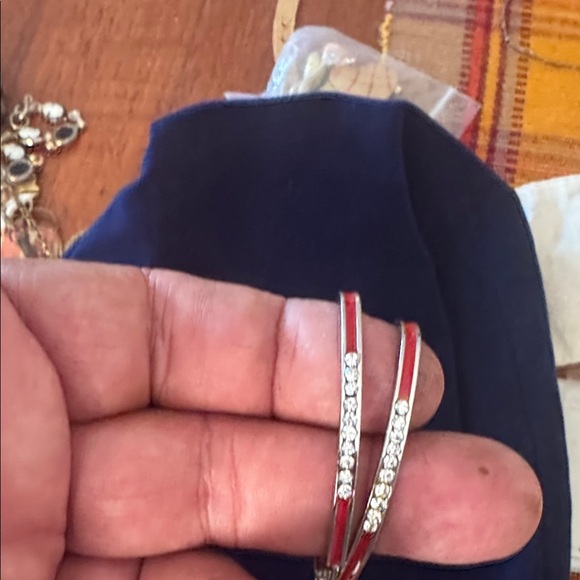 Elegant Red and Silver Hoop Earrings - Picture 3 of 3
